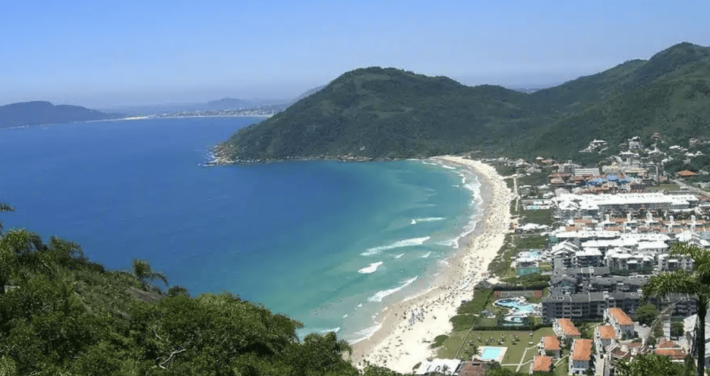 praia-brava-um-refugio-no-norte-da-ilha